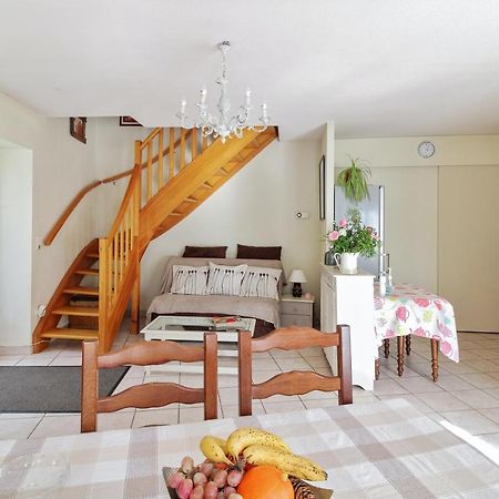 Maison Confortable Ornans + Jardin Екстериор снимка